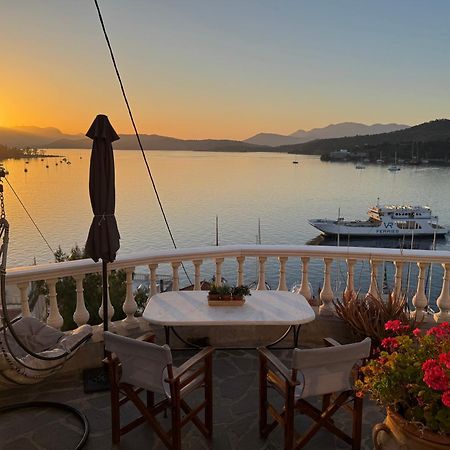Kasteli Suite Poros Town Dış mekan fotoğraf