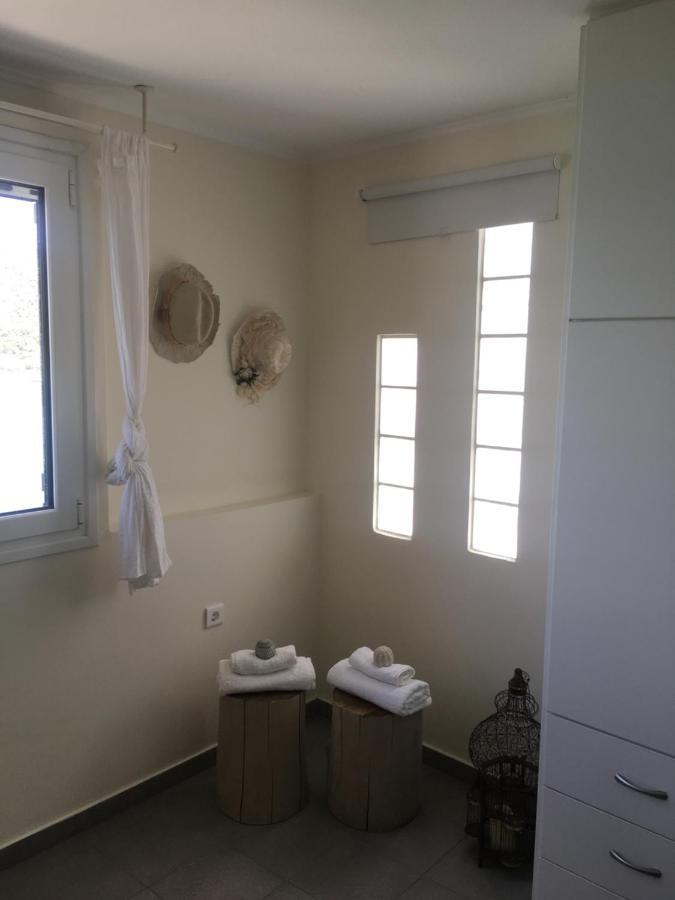 Kasteli Suite Poros Town Dış mekan fotoğraf
