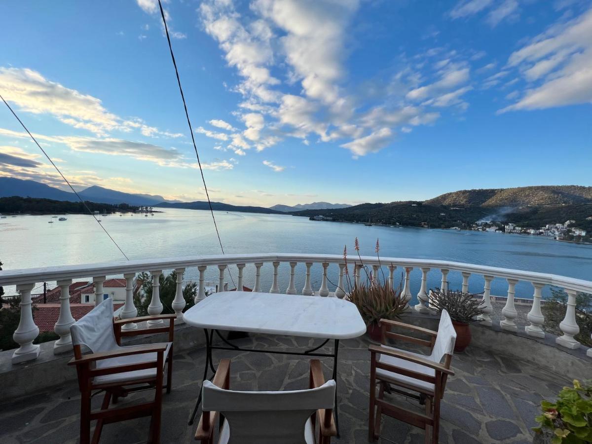 Kasteli Suite Poros Town Dış mekan fotoğraf